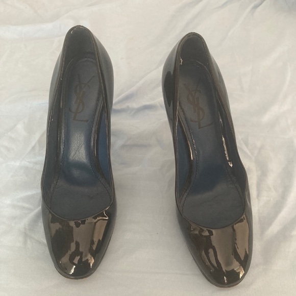 Authentic YSL patent leather pumps - Picture 5 of 5